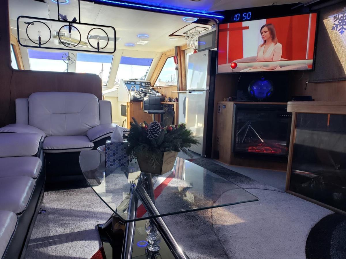 Cozy Condo Ocean 3Xdeck Yacht New York Dış mekan fotoğraf